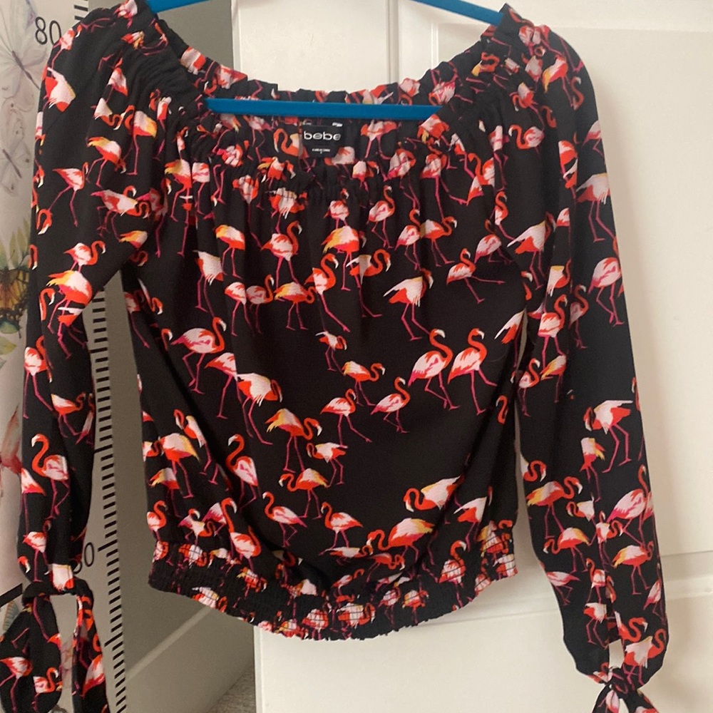 Bebe flamingo blouse, s